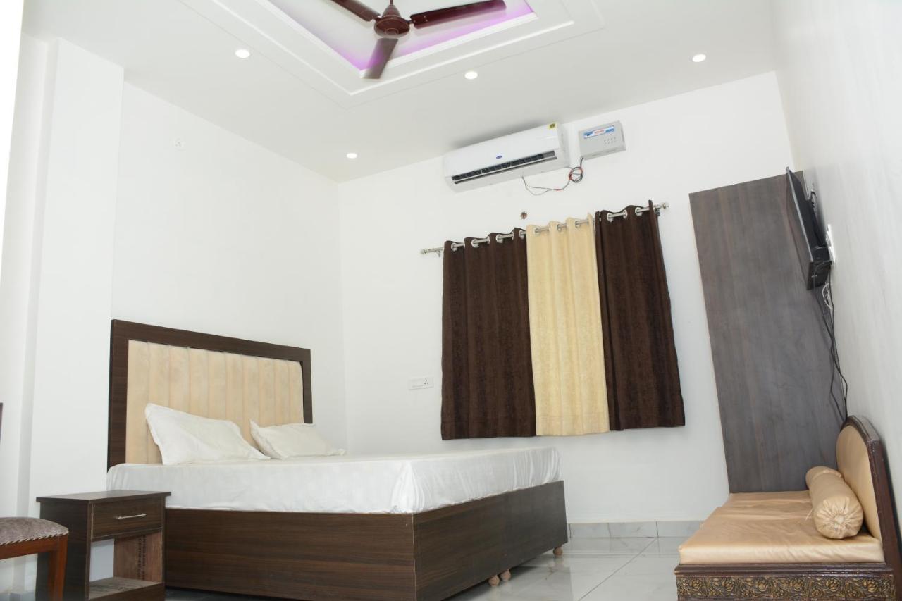 Royal Green Celebrate In Style Saharanpur Extérieur photo