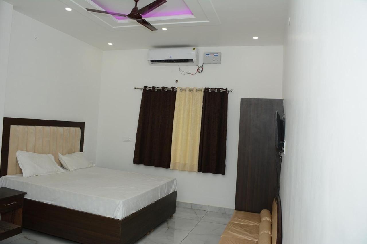 Royal Green Celebrate In Style Saharanpur Extérieur photo